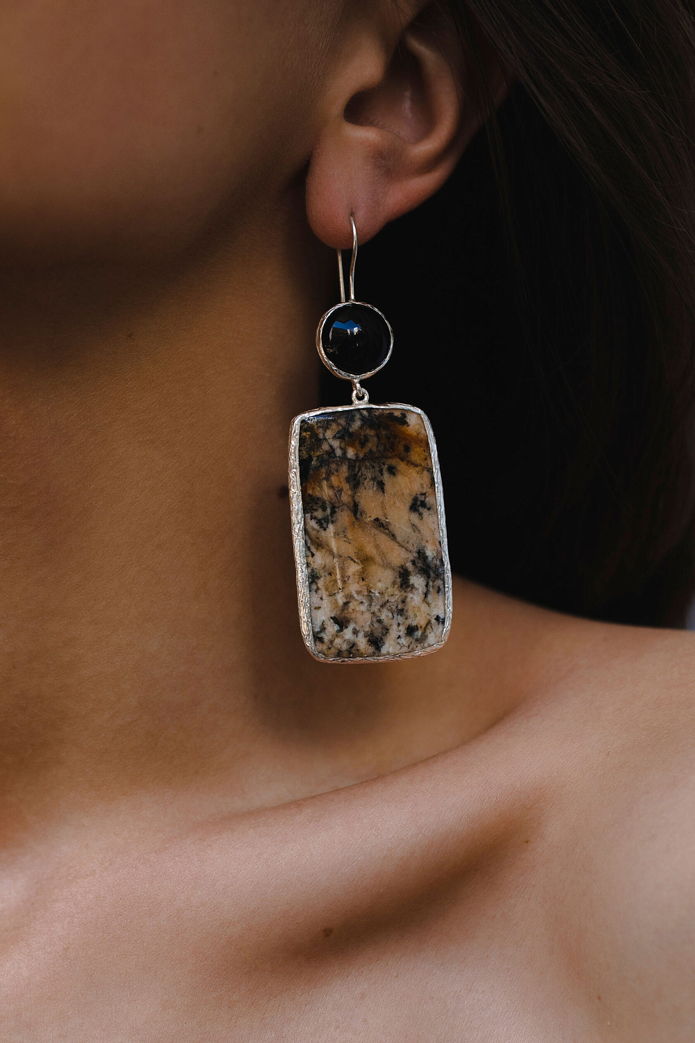 Серьги с агатом и пегматитом