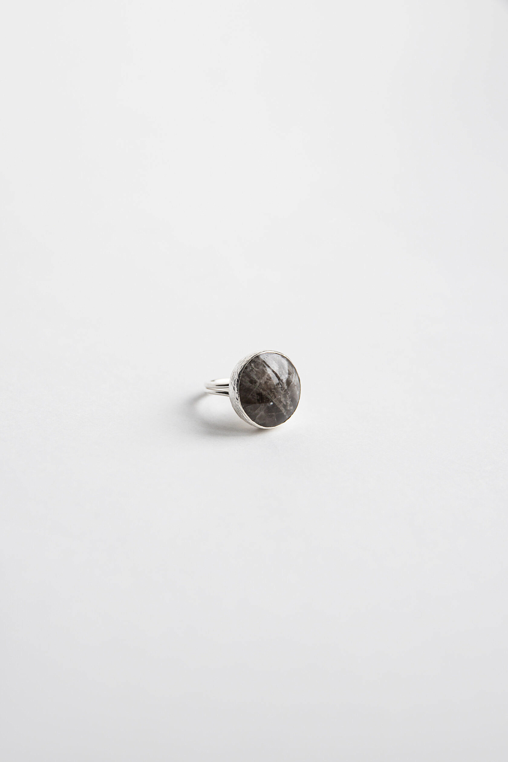 Кольцо с морионом