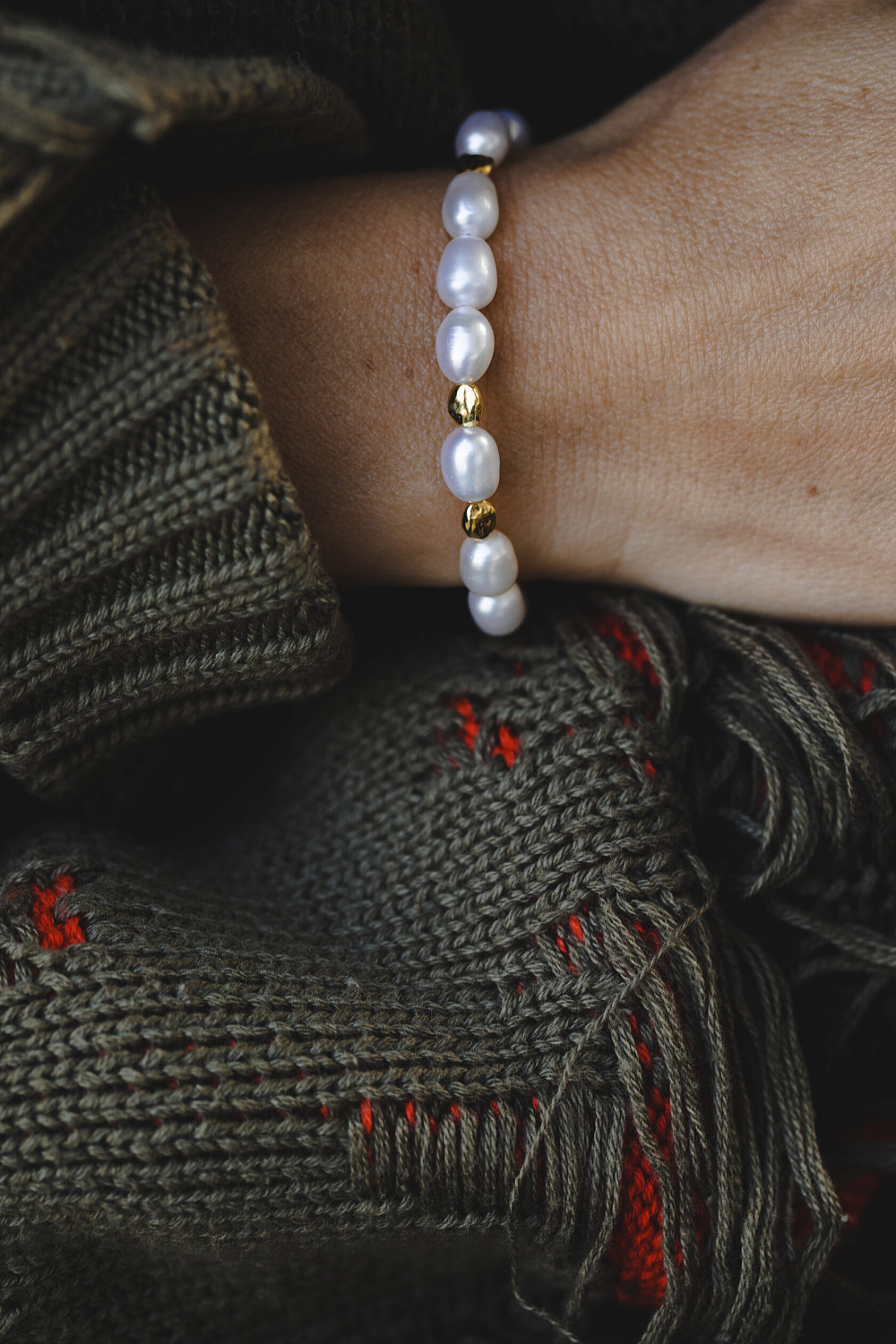 Браслет с крупным жемчугом