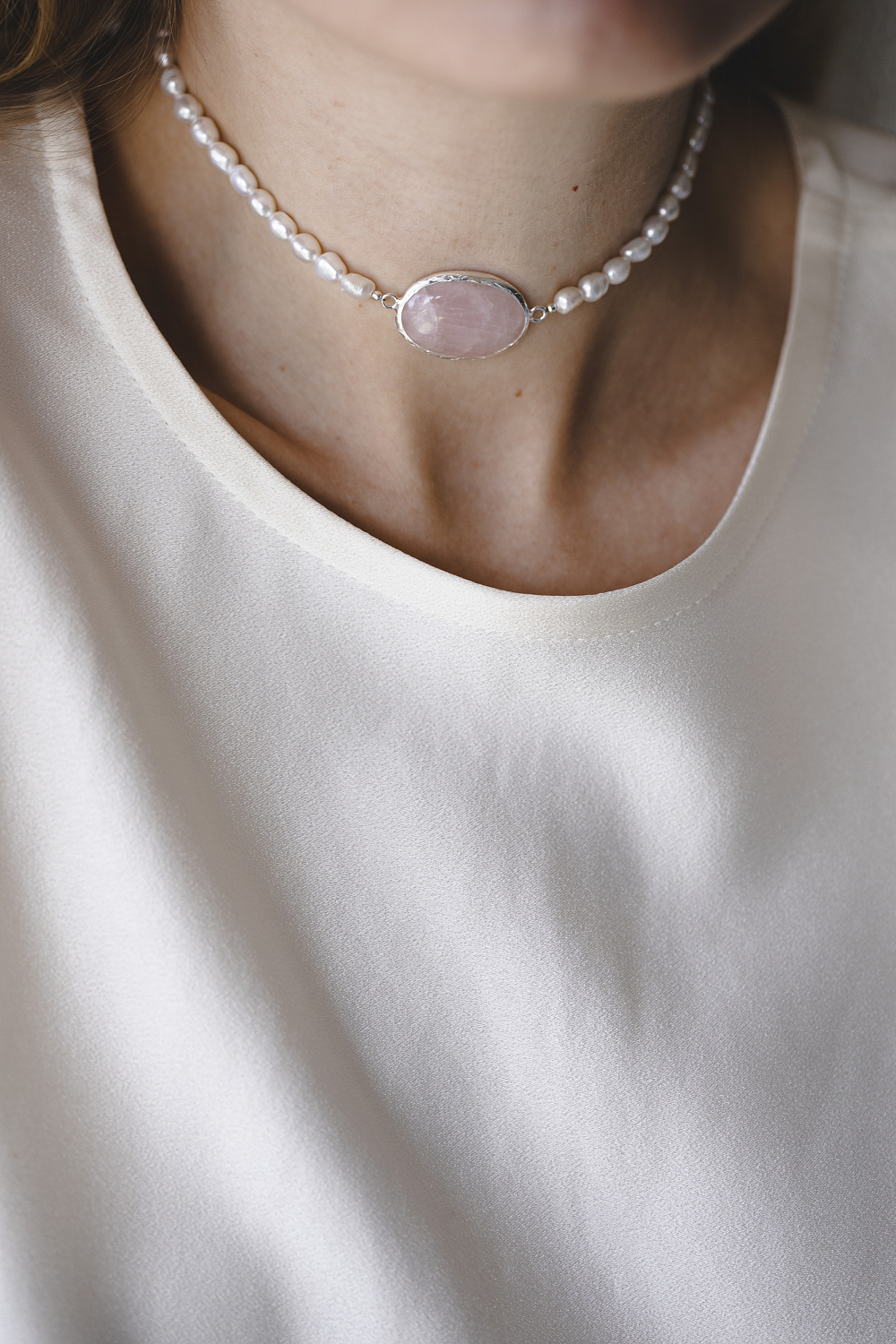 Чокер Луна с розовым кварцем