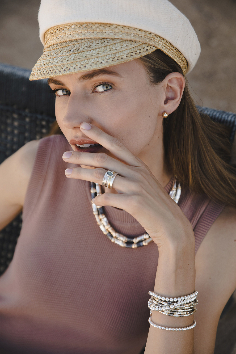 Кольцо-спинер с лабрадоритом