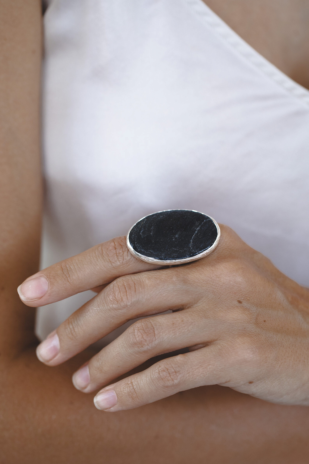 Кольцо с уткинитом