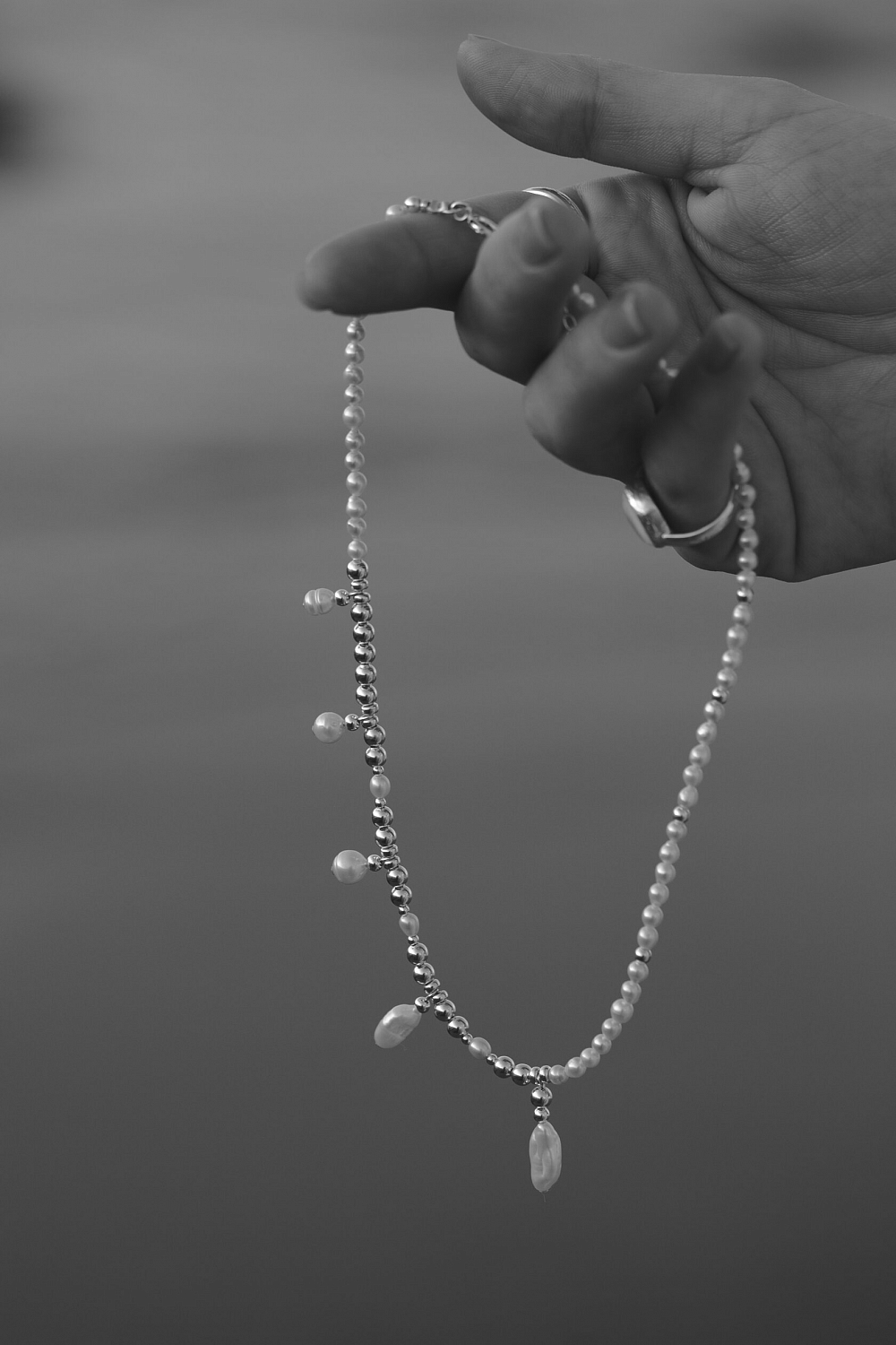 Жемчужная нить асимметричная