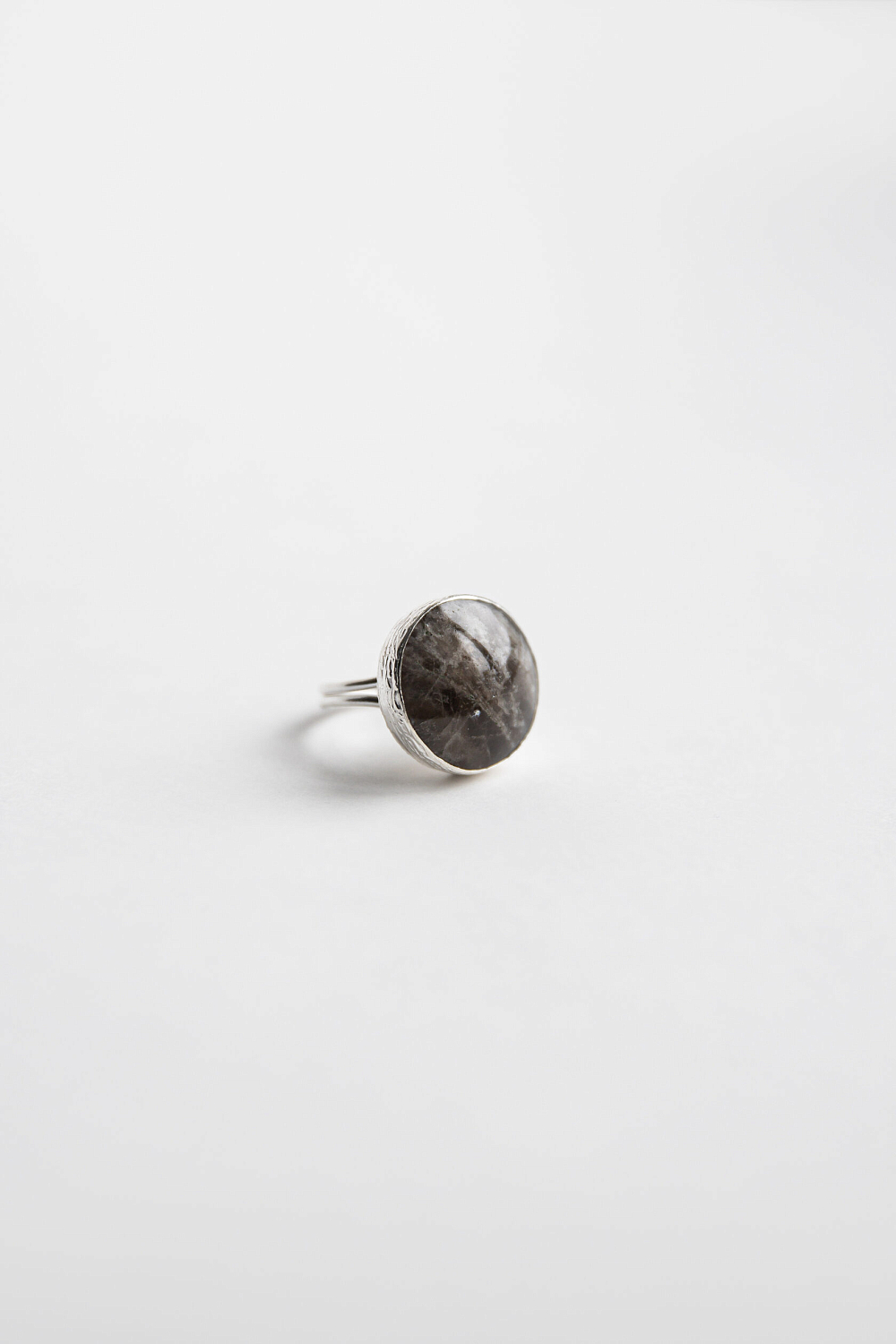 Кольцо с морионом