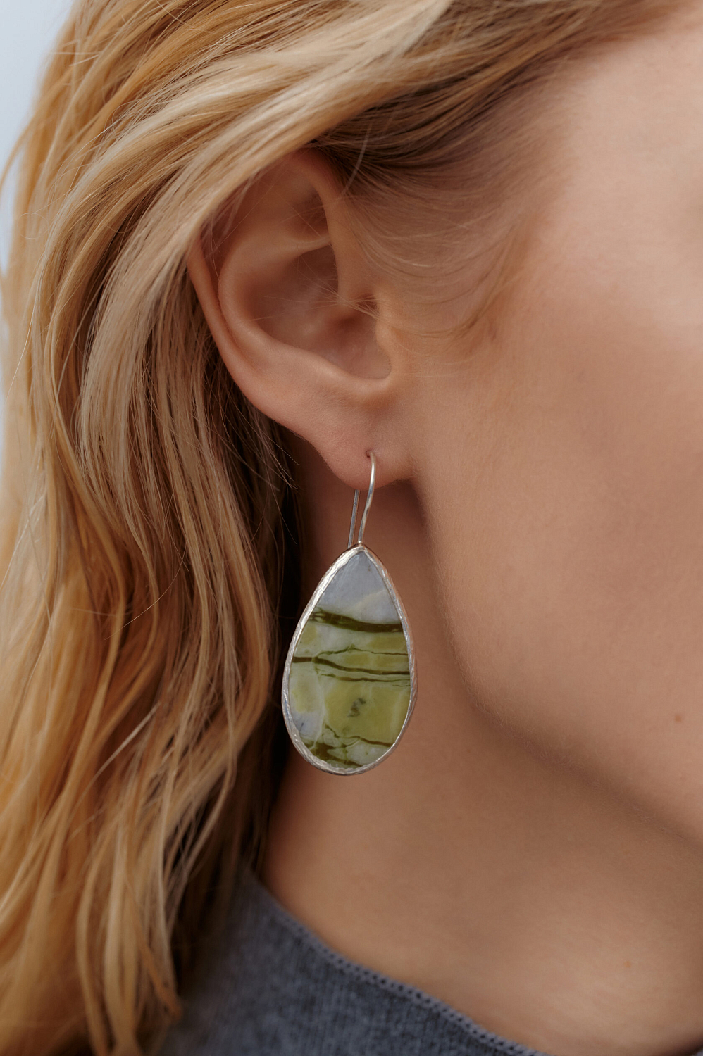 Серьги с офитом