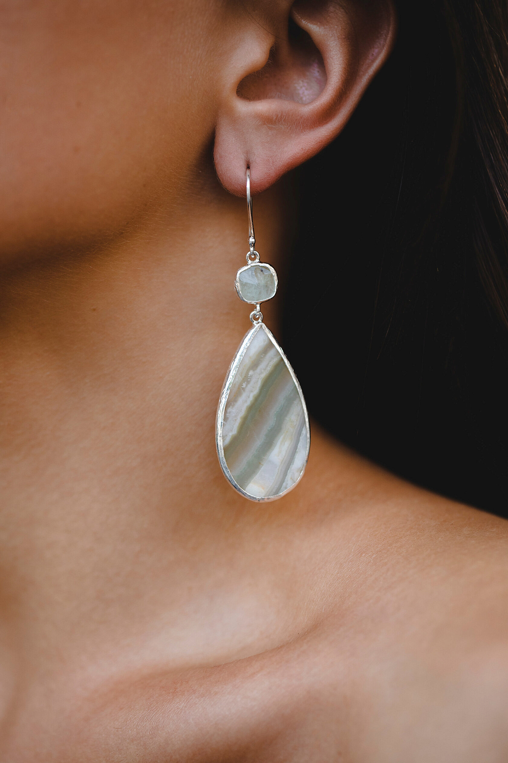 Серьги с бериллом и агатом переливтом