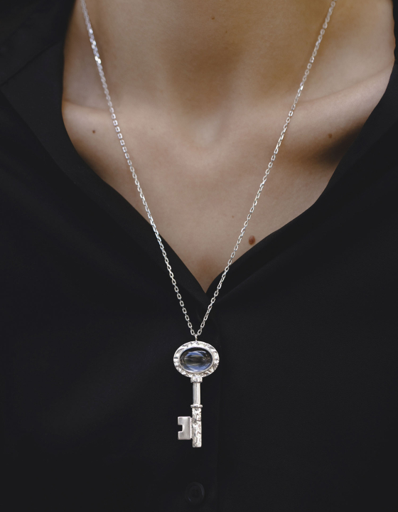 Подвеска Ключ с горным хрусталем