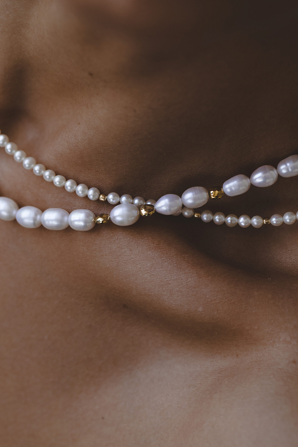 Жемчужная нить с бусинами