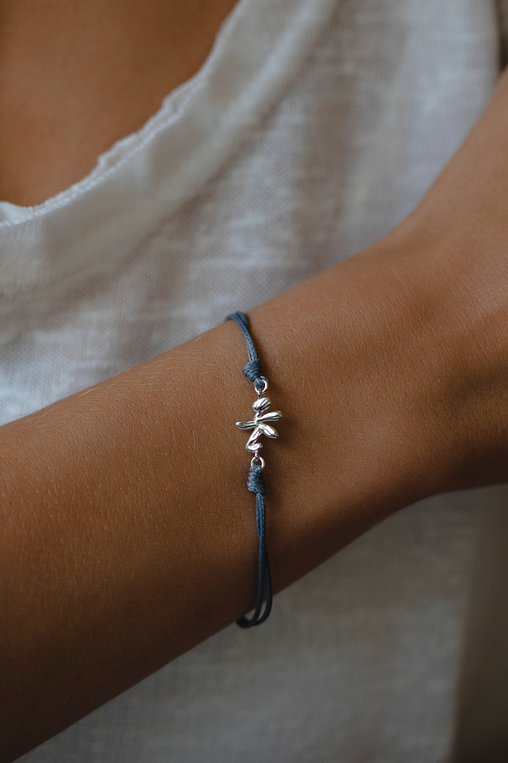 Браслет на нити Creation