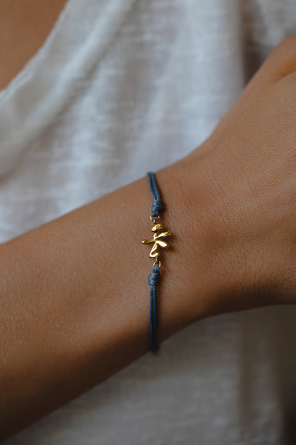 Браслет на нити Creation