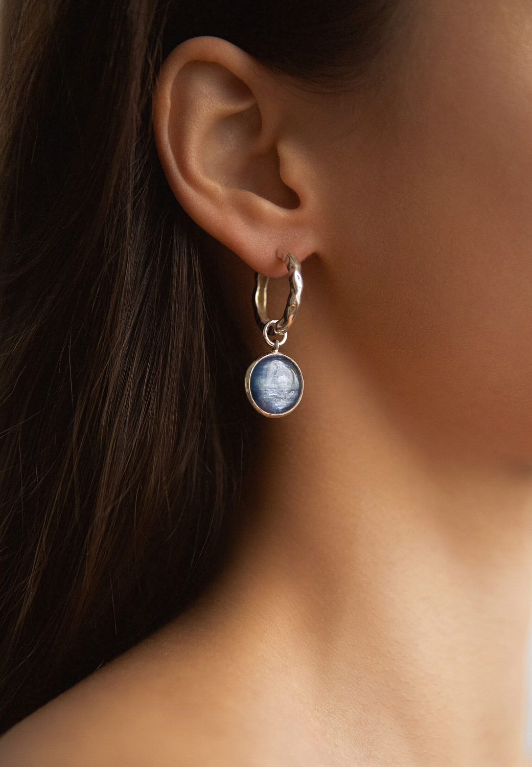 Джемс с кианитом