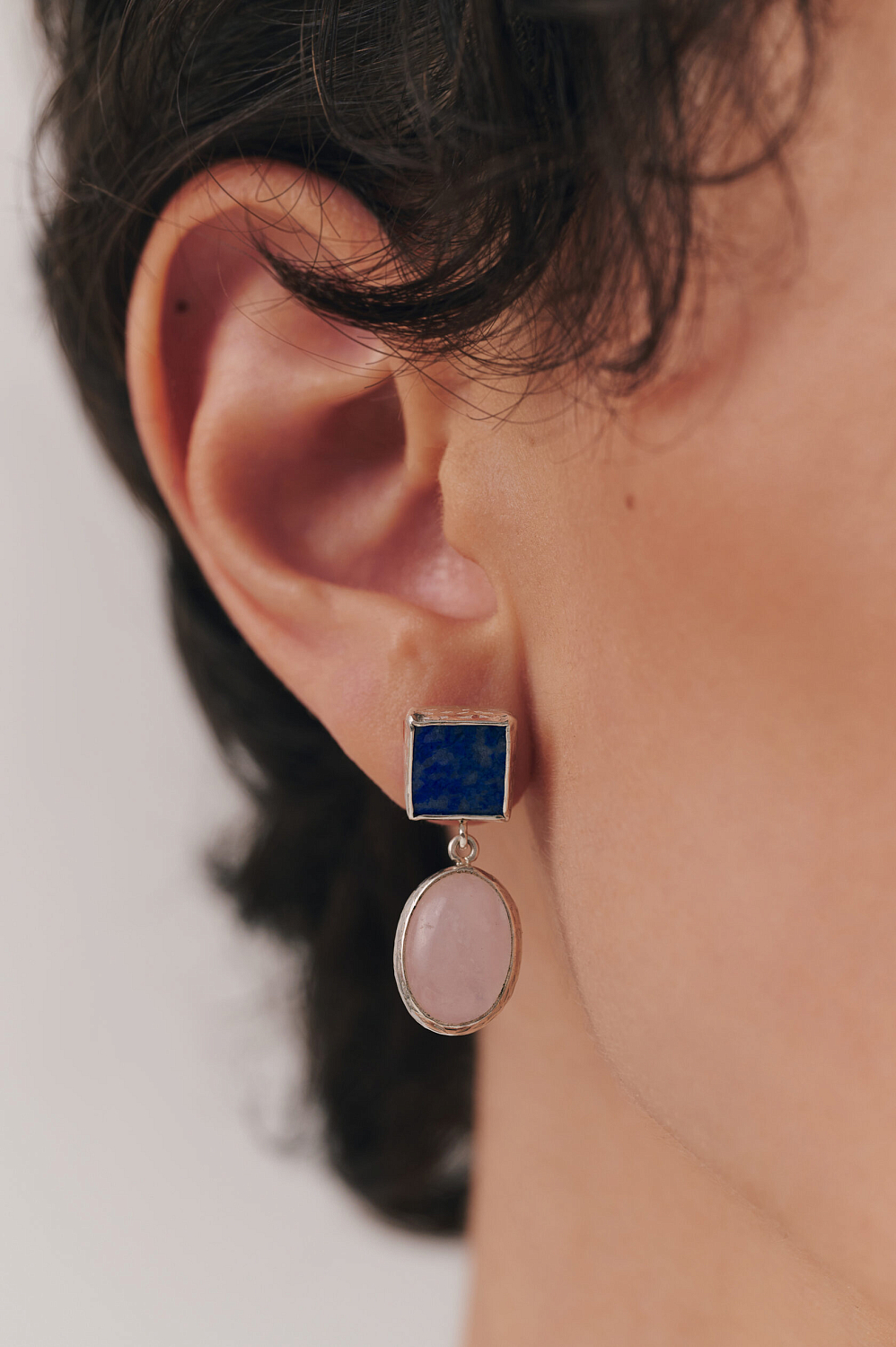 Серьги с лазуритом и розовым кварцем