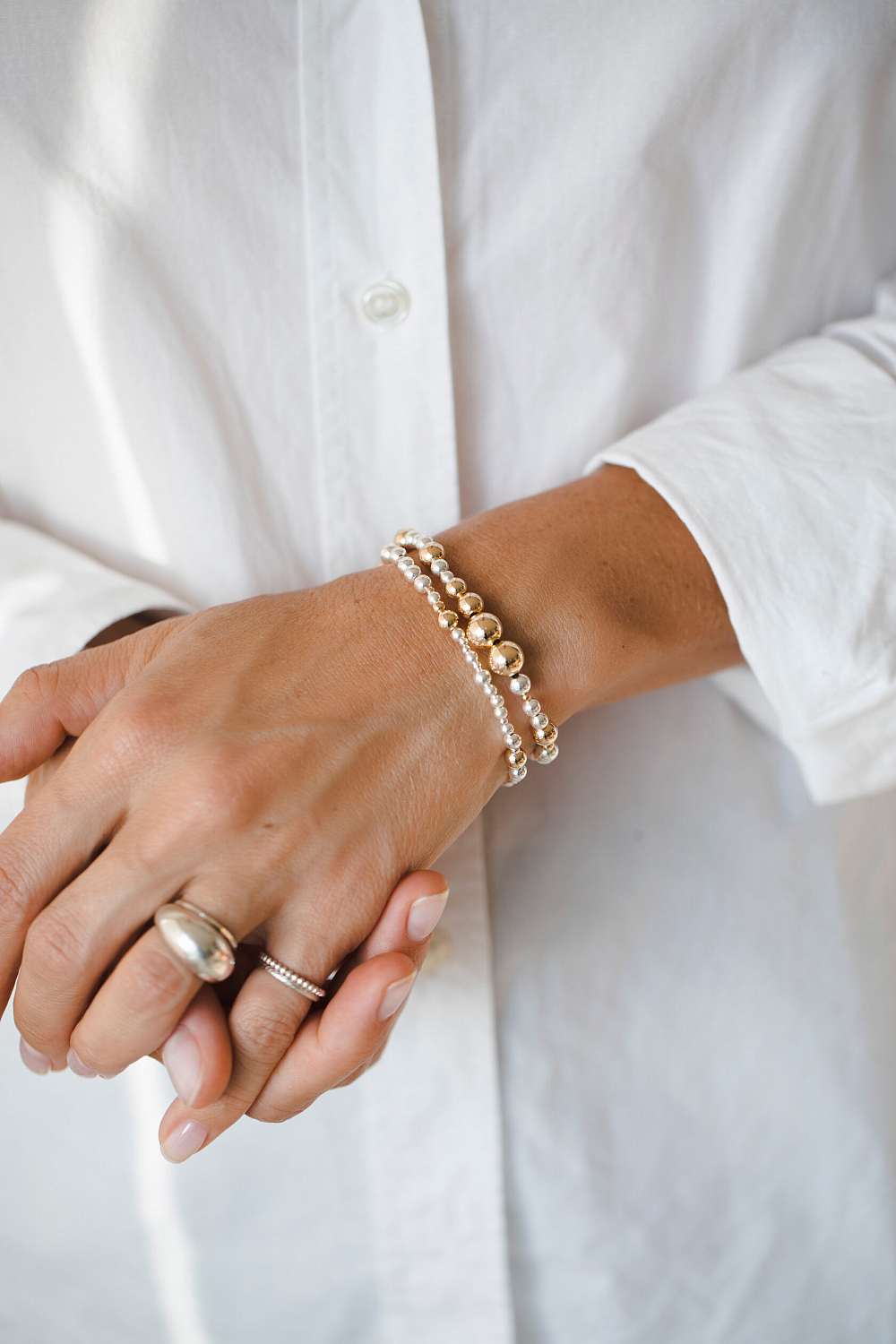 Браслет Баблс с разными маленькими бусинами