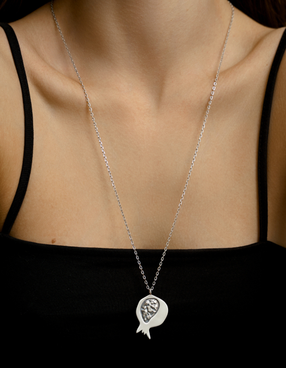 Медальон Гранат