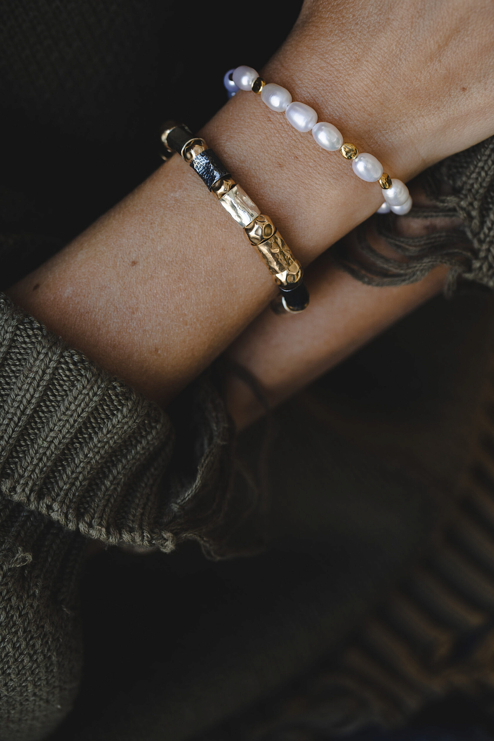 Браслет с крупным жемчугом