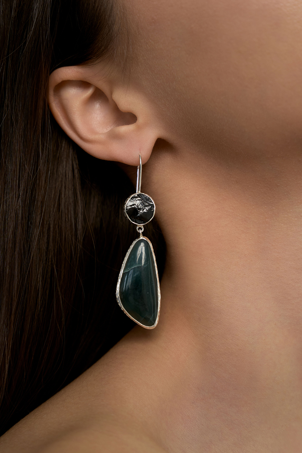 Серьги со шпинелью и морским офитом