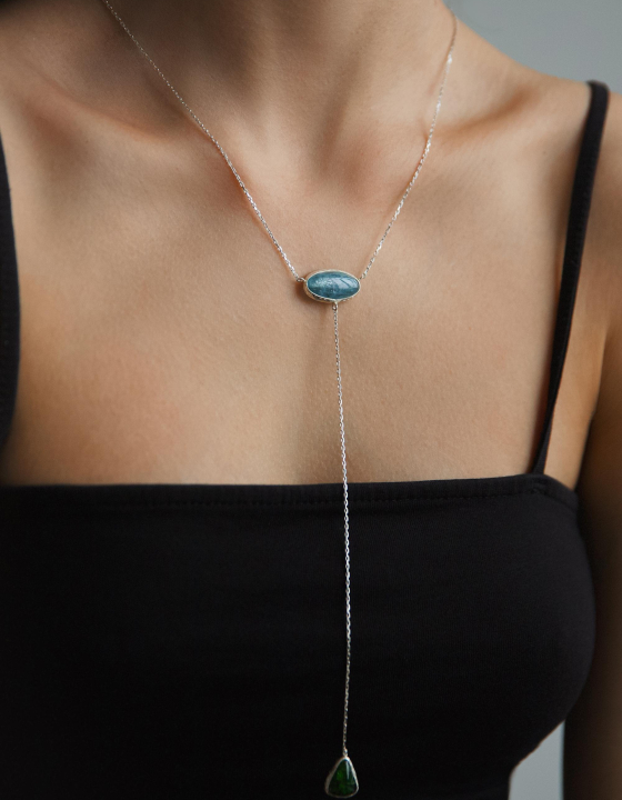 Сотуар с аквамарином и хромдиопсидом