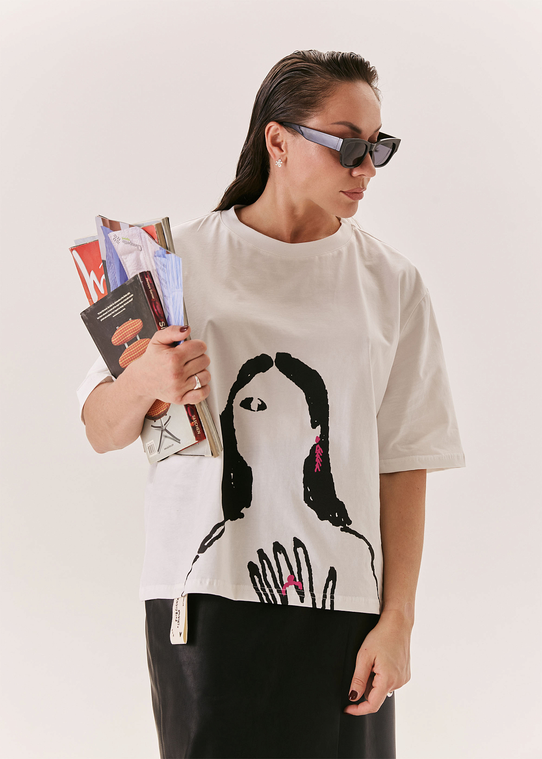 Футболка EVE&ESTHER x LIBERMAN белая