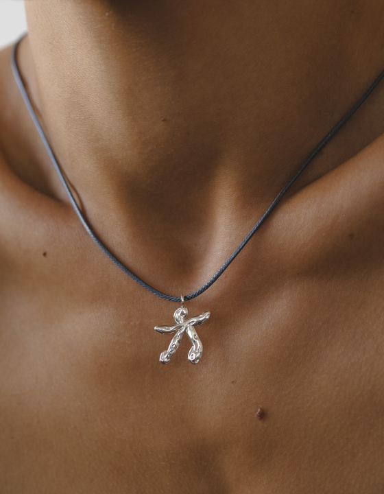 Подвеска I am на шнуре