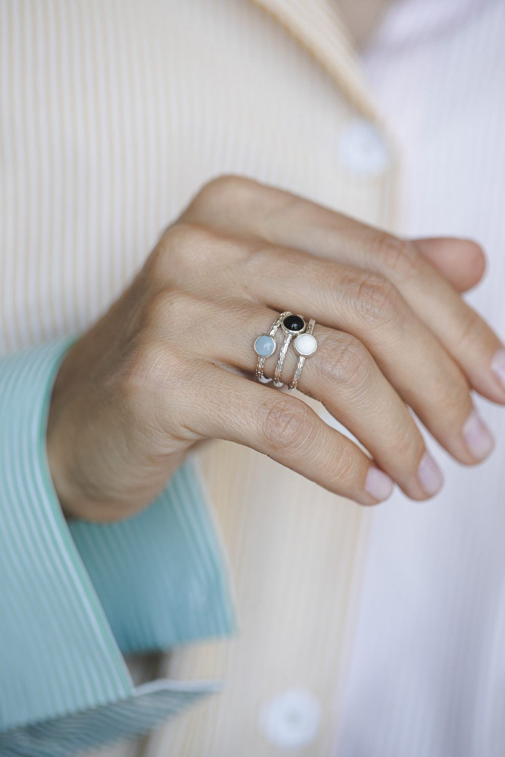 Кольцо с маленьким аквамарином