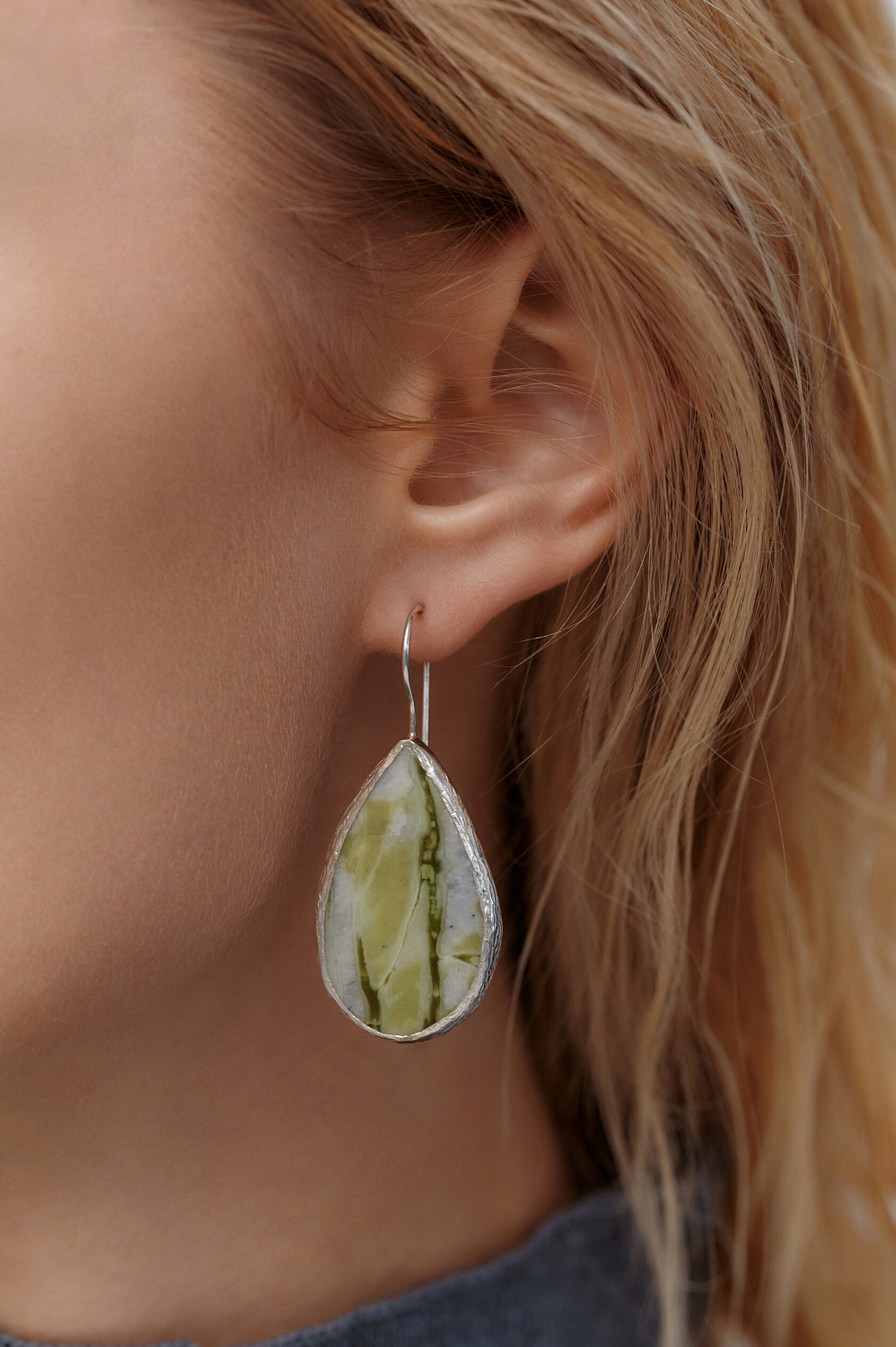 Серьги с офитом