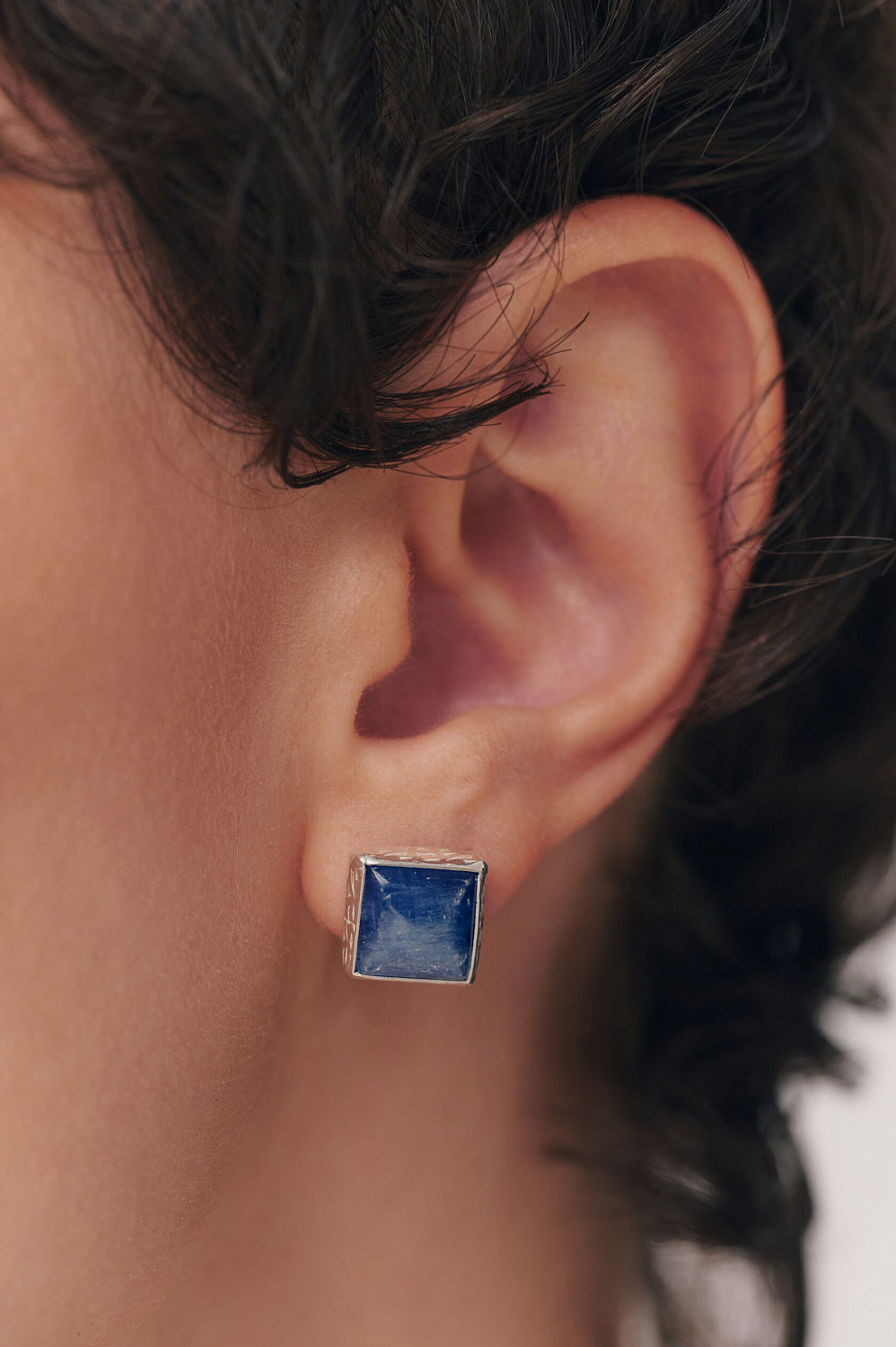 Серьги с кианитом