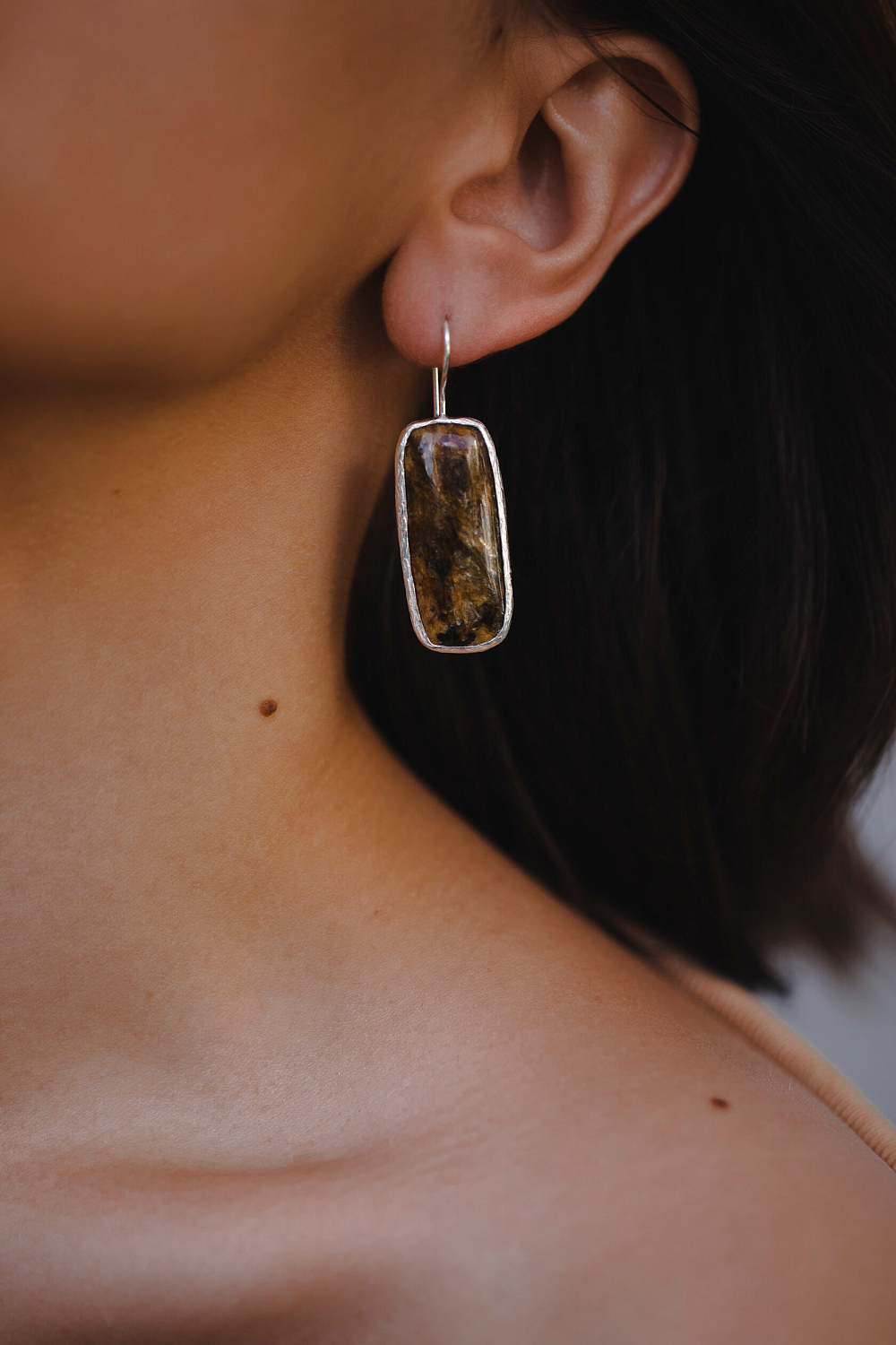 Серьги с полевым шпатом