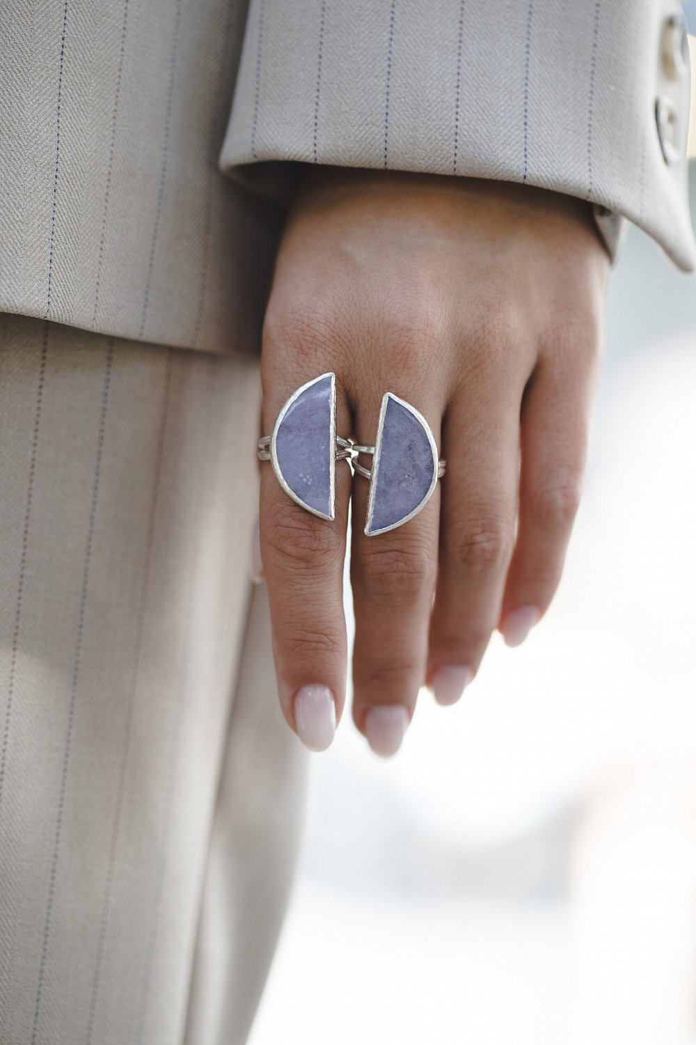 Кольцо с лепидолитом