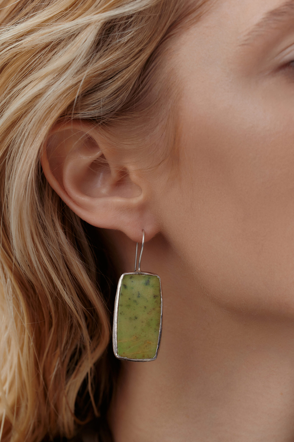 Серьги с офитом