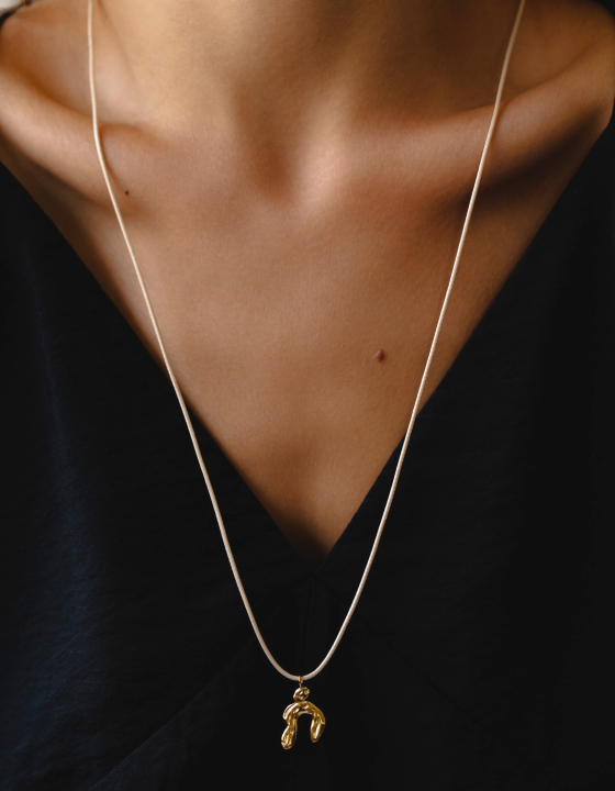 Подвеска на шнуре "Сила"