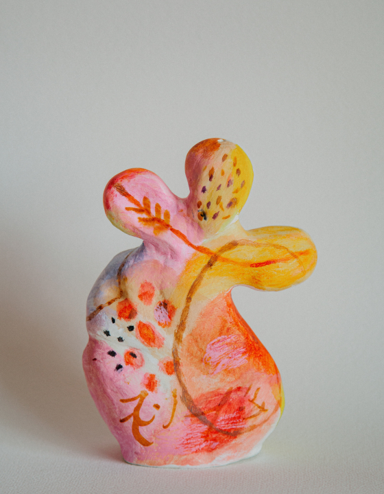 Скульптура Love