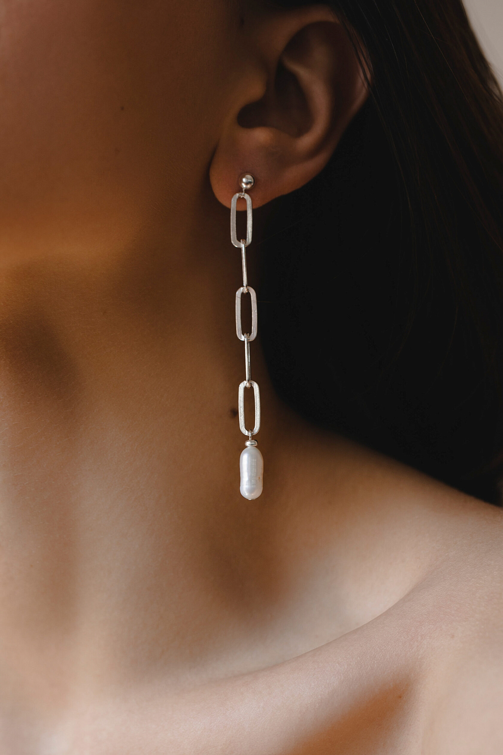 Серьги-цепочки с жемчугом