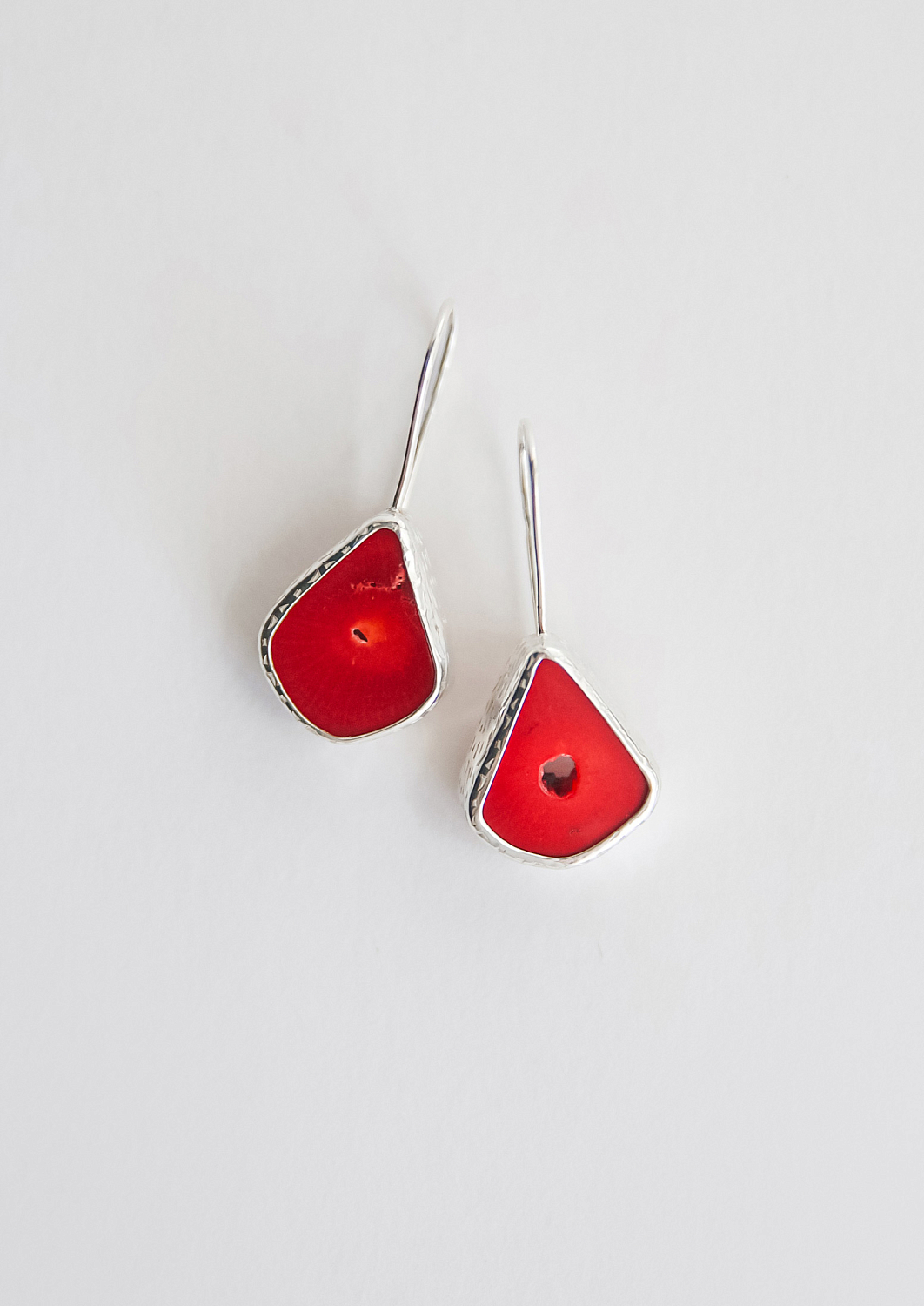 Серьги с кораллом