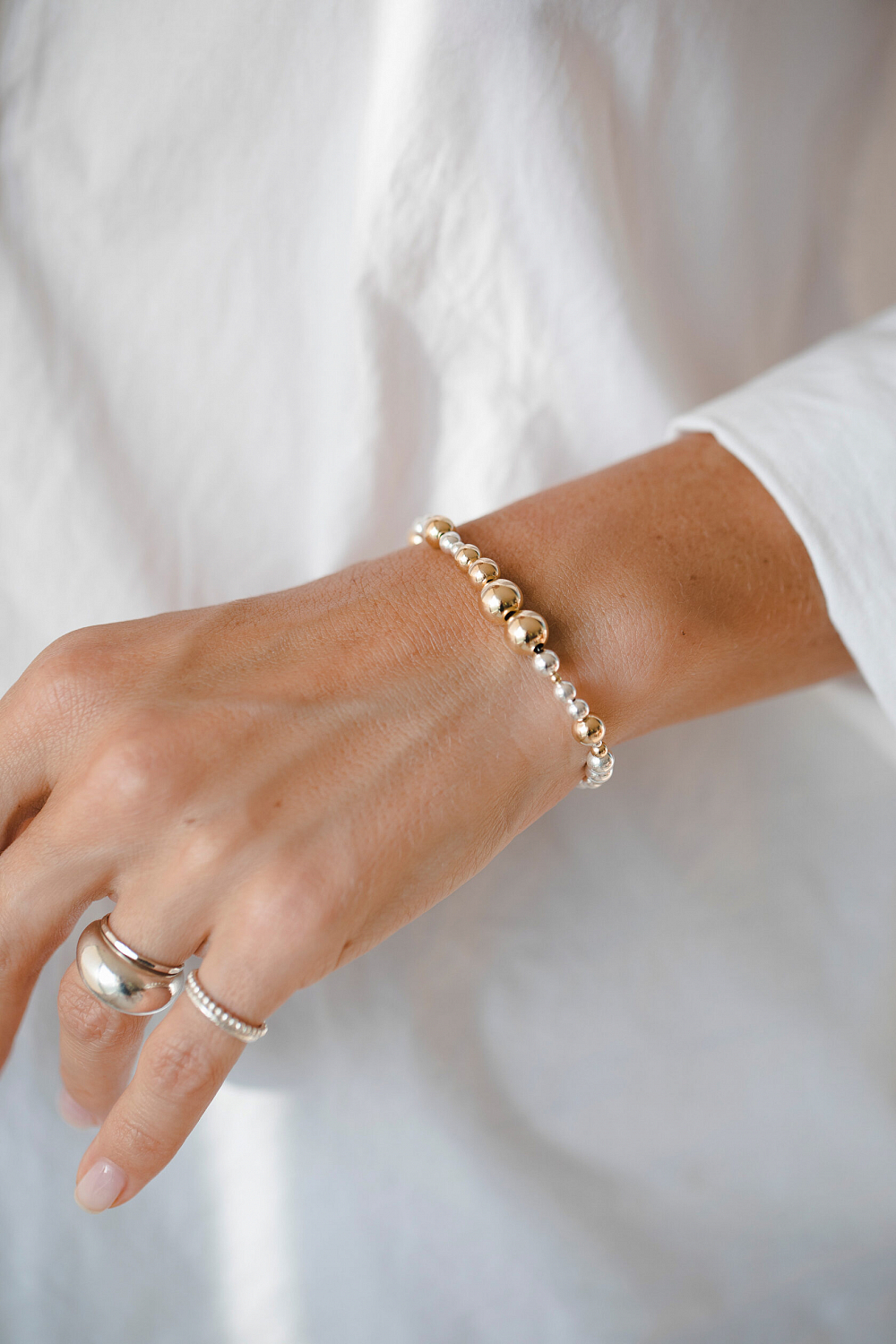 Браслет Баблс с разными большими бусинами