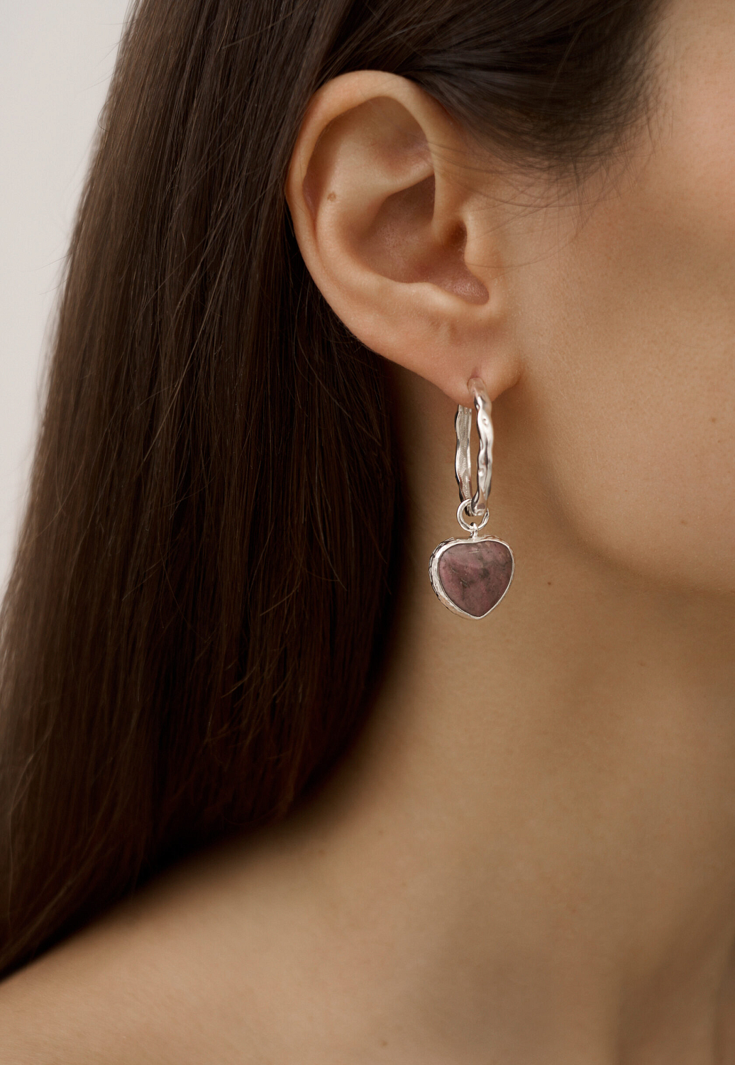 Джемс Сердце с родонитом