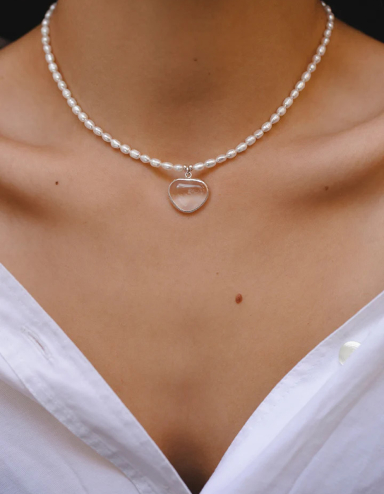 Жемчужная нить Сердце с горным хрусталем
