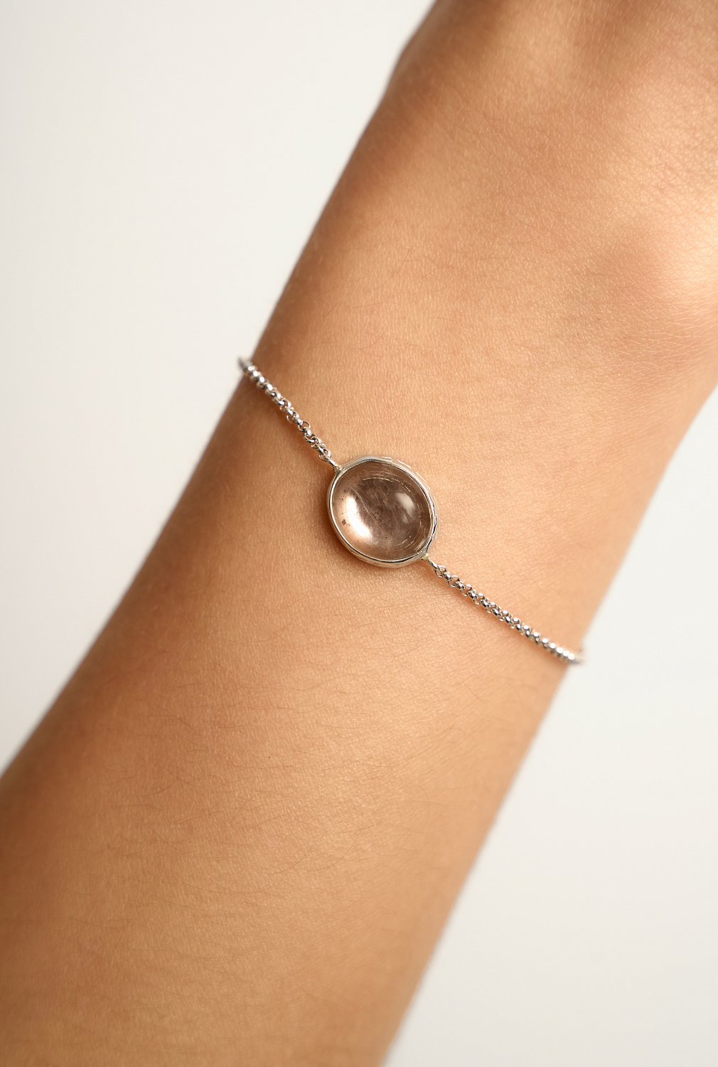 Браслет с лепидолитом