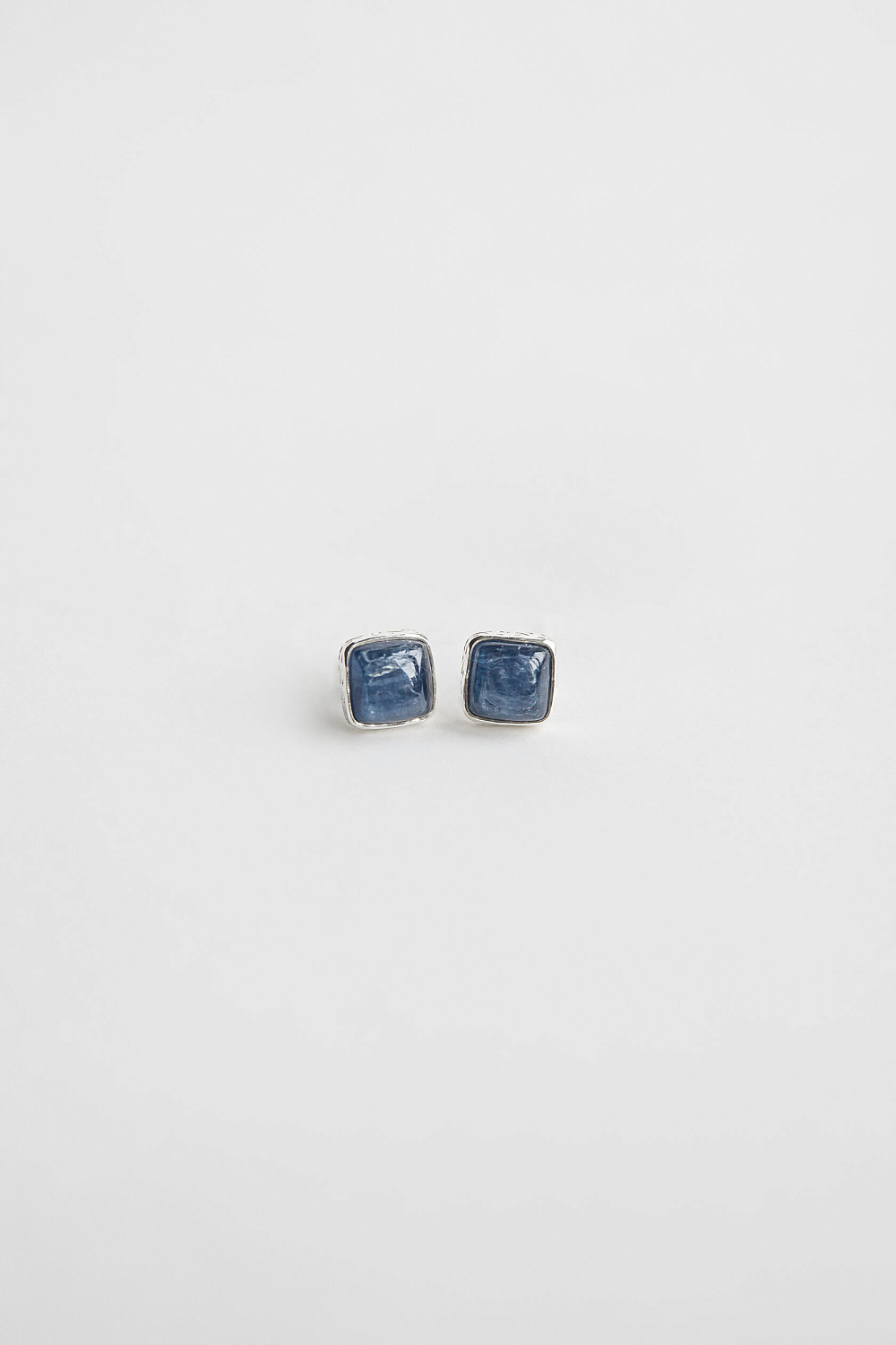 Серьги с кианитом