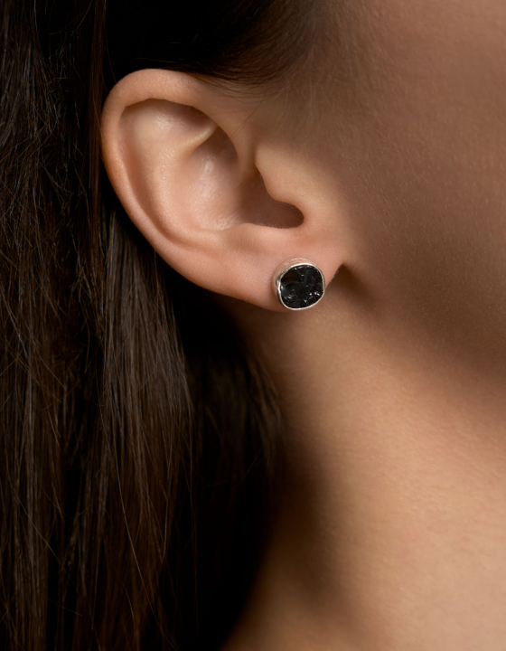 Пусеты со шпинелью