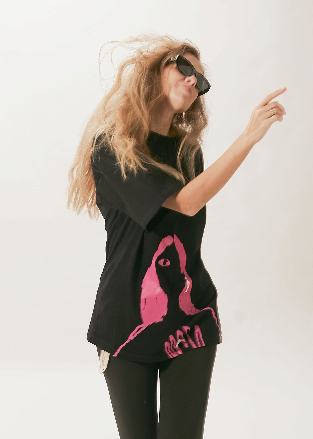 Футболка EVE&ESTHER x LIBERMAN черная